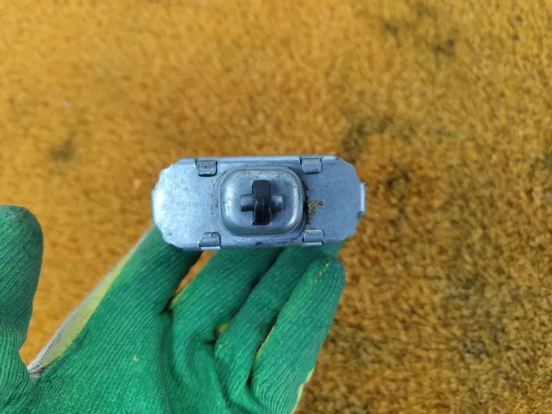 Ограничитель двери