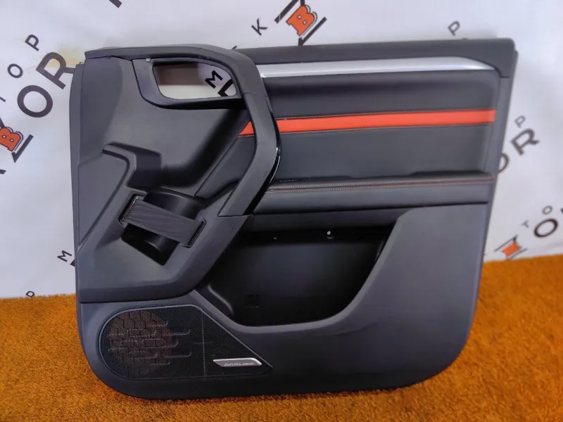 Обшивка двери