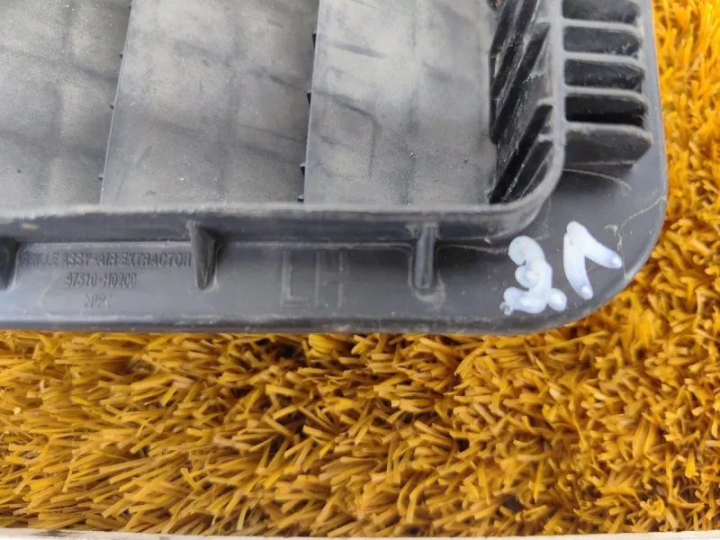 Решетка вентиляционная