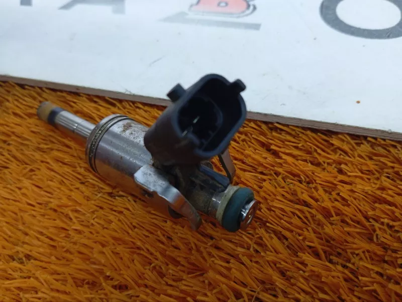 Форсунка топливная