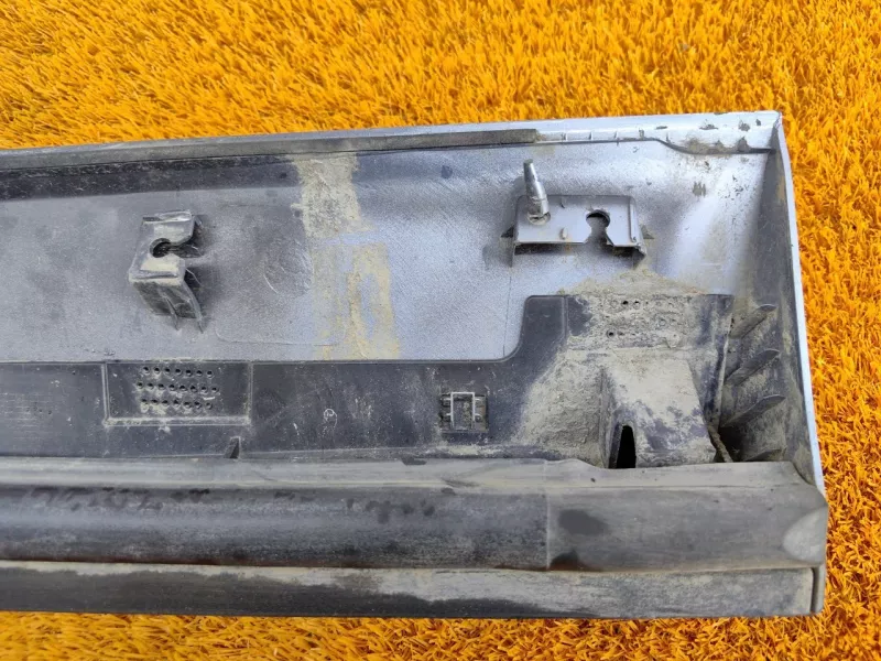 Молдинг двери