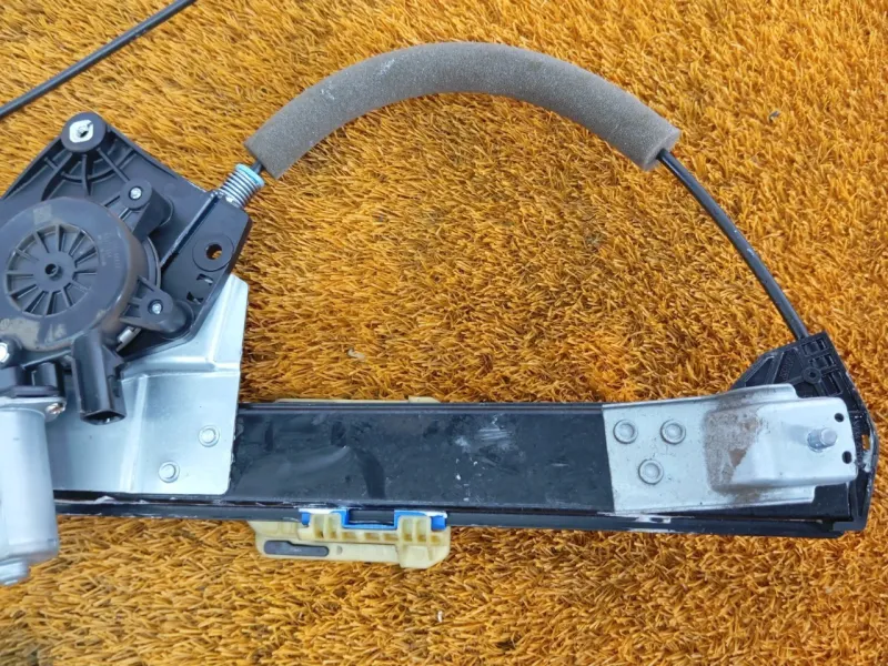 Стеклоподъемник