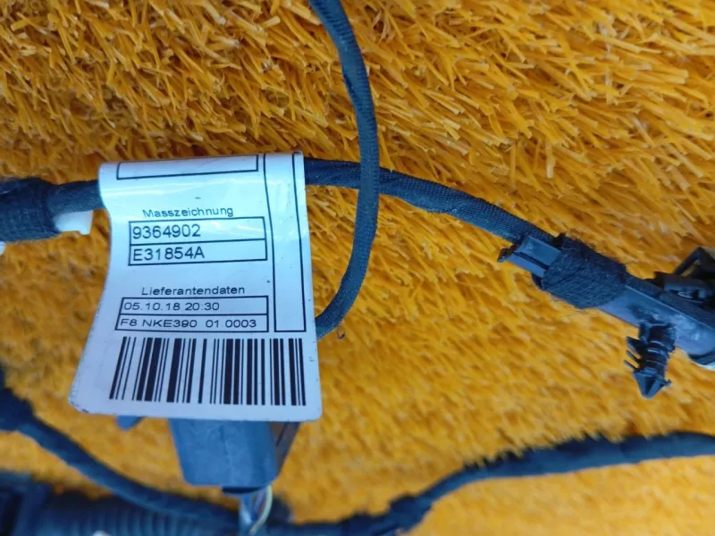 Проводка двери