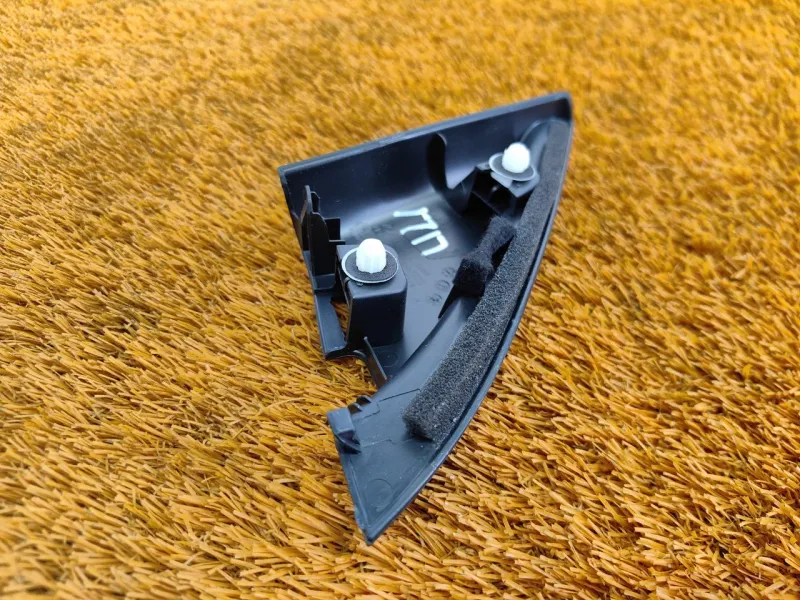 Накладка двери