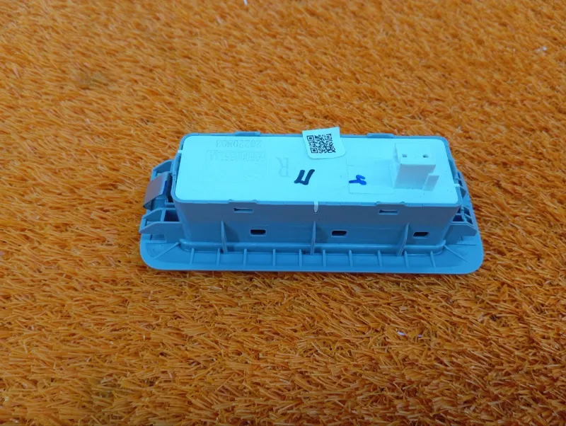 Плафон салона