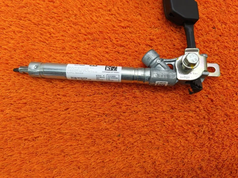 Ремень безопасности