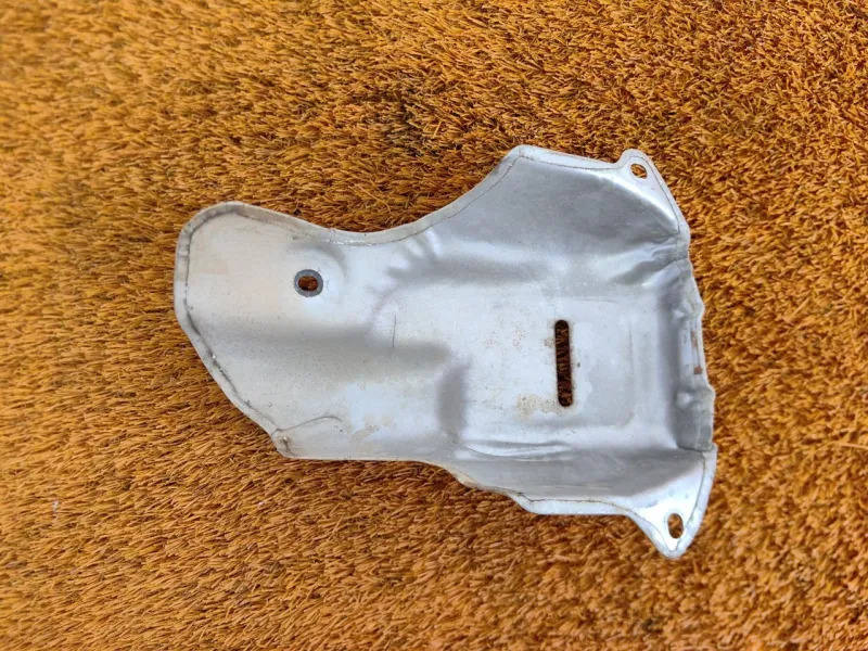 Экран коллектора выпускного