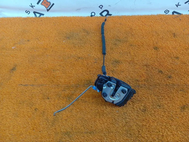 Замок двери