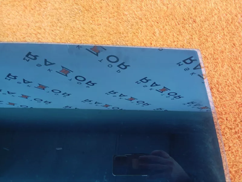 Стекло двери