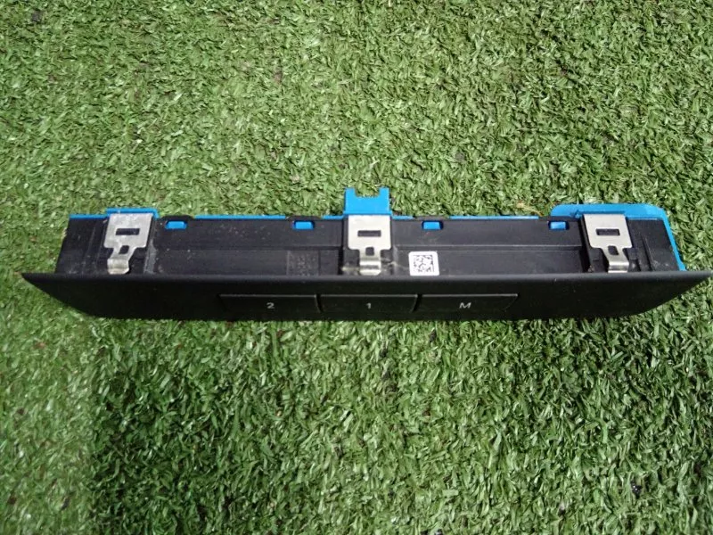 Кнопка памяти сидений