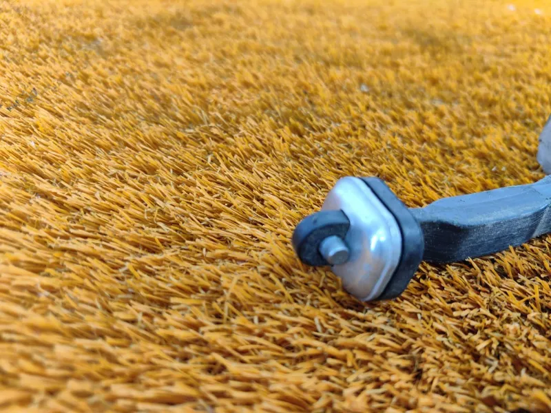 Ограничитель двери