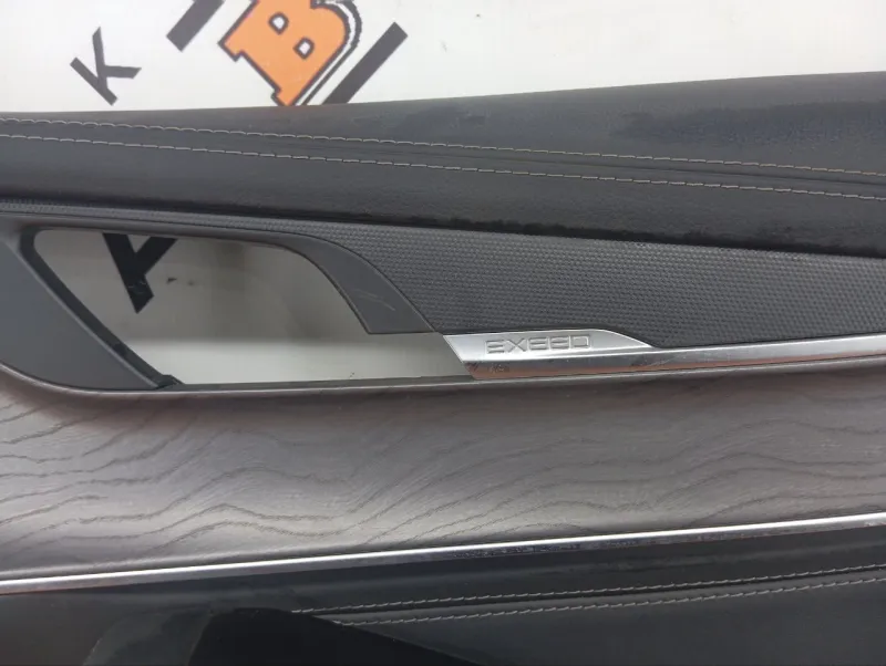 Обшивка двери