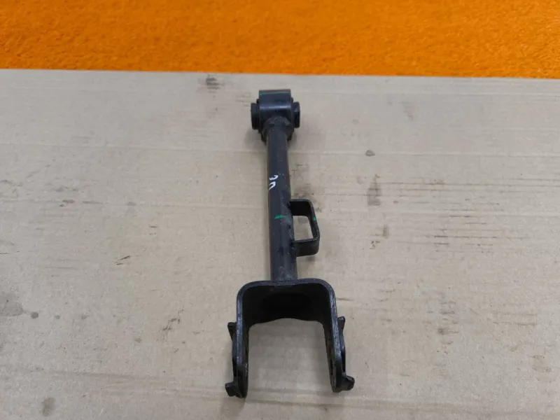 Рычаг подвески