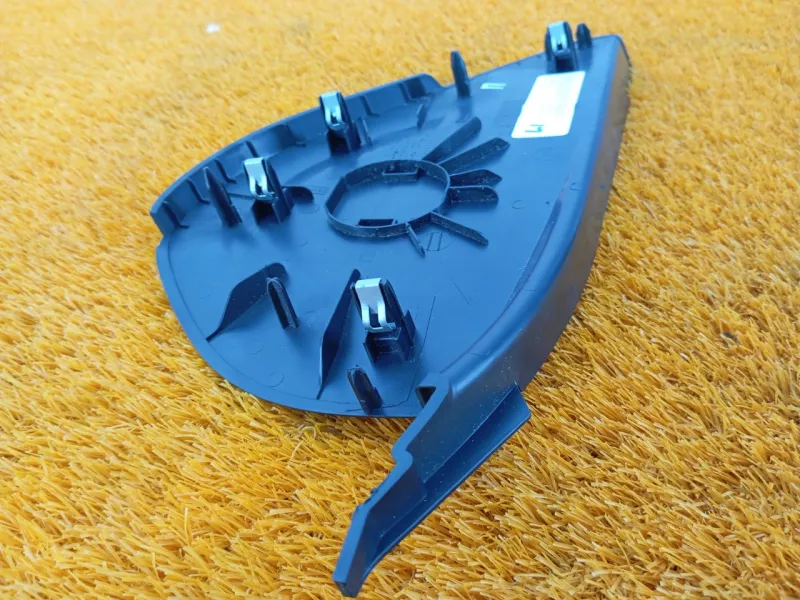 Накладка на торпедо