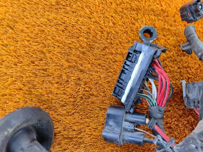 Проводка подкапотная