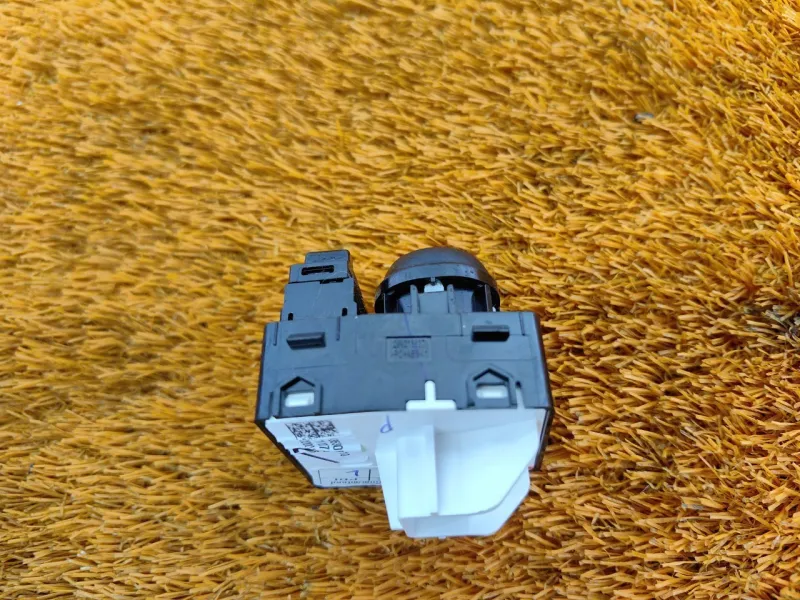 Блок управления зеркалами