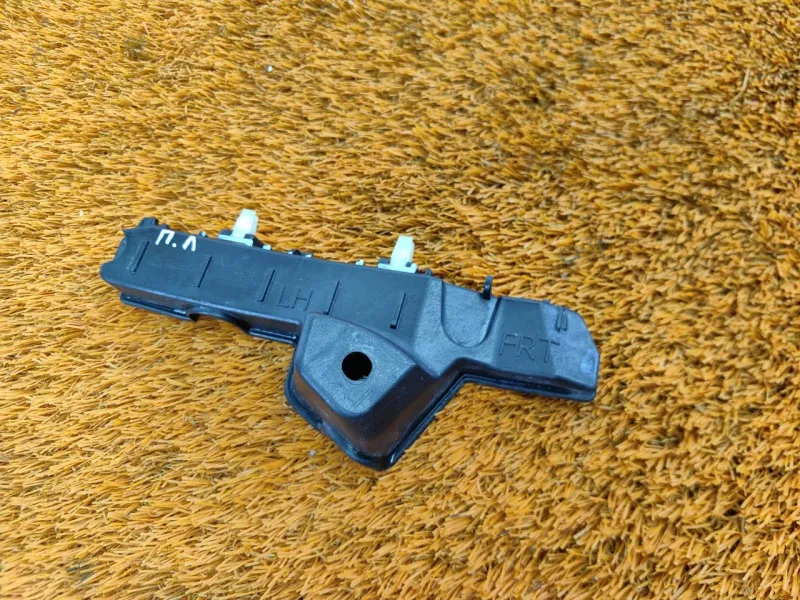 Крепление бампера