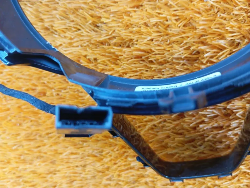 Накладка рулевого колеса (Молдинг руля)