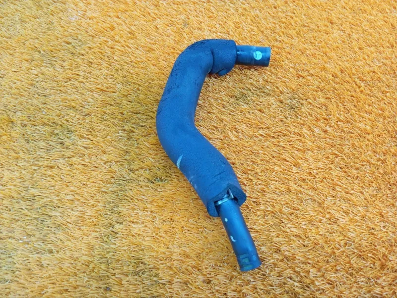 Патрубок впускного коллектора