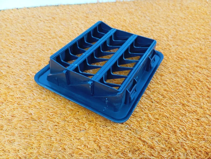 Решетка вентиляционная