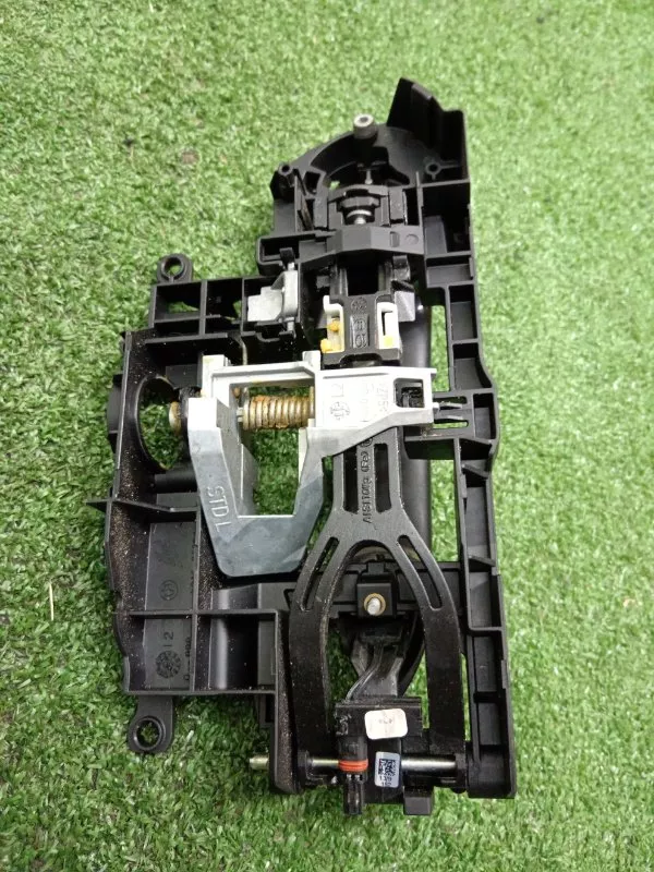 Ручка двери наружняя