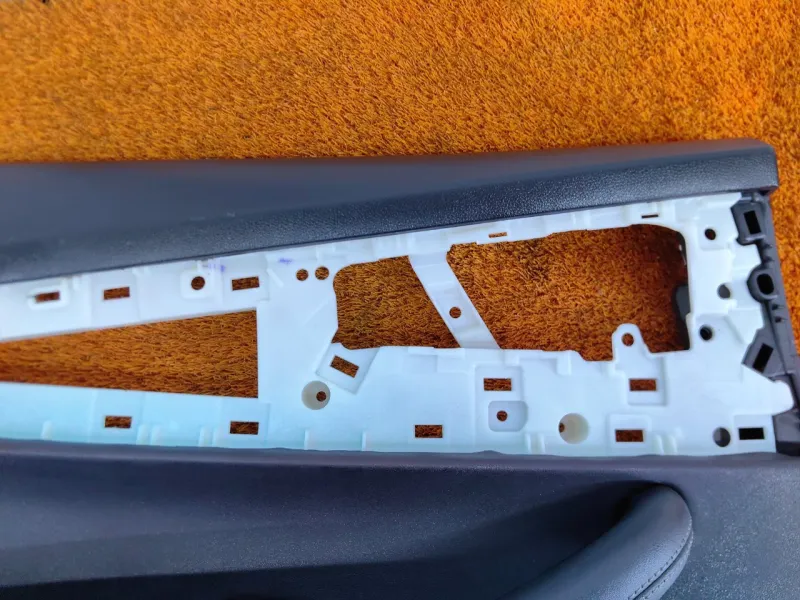 Обшивка двери