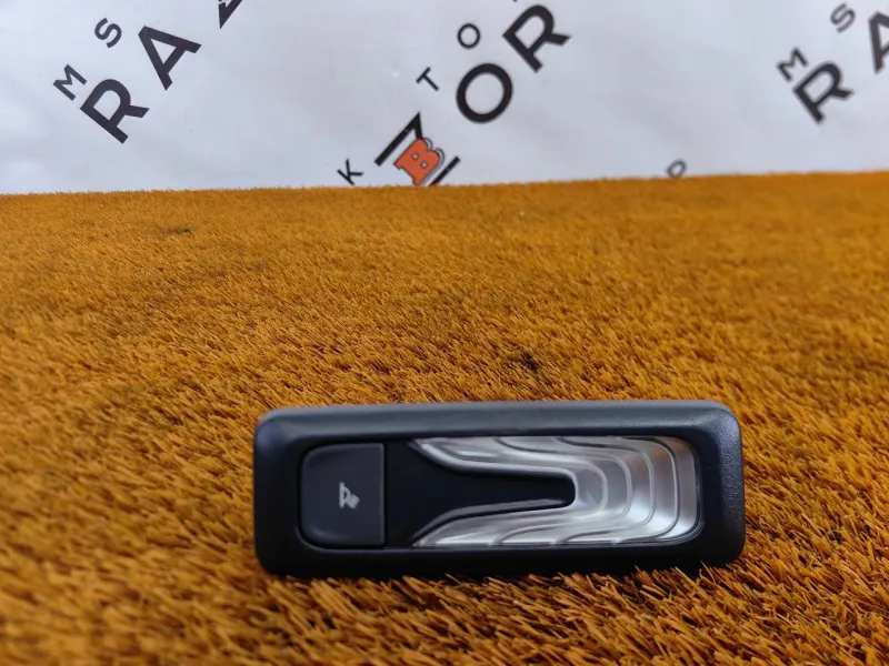 Плафон салона