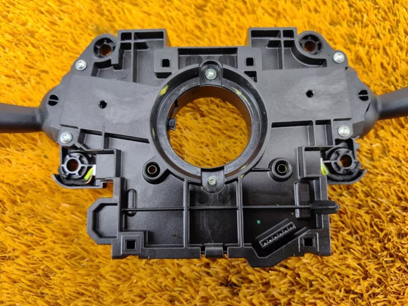 Подрулевой переключатель