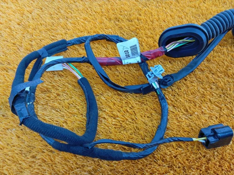 Проводка двери