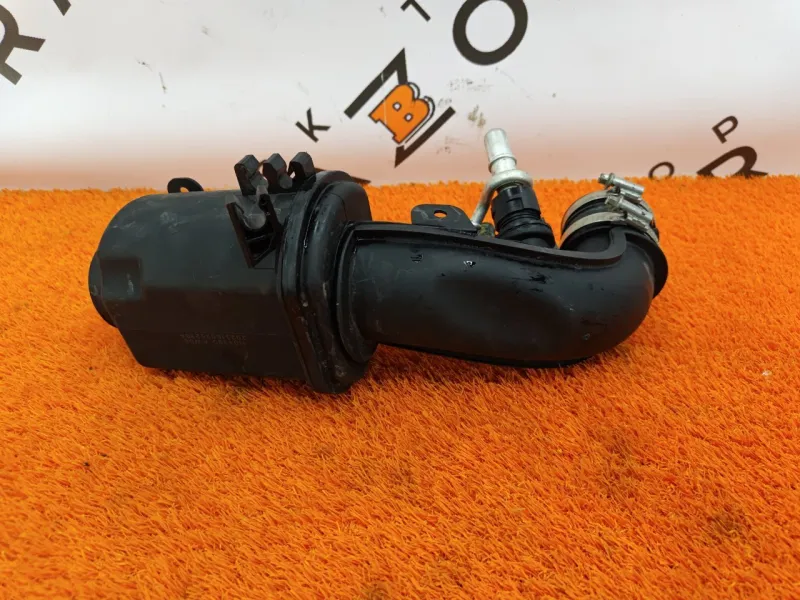 Патрубок интеркулера