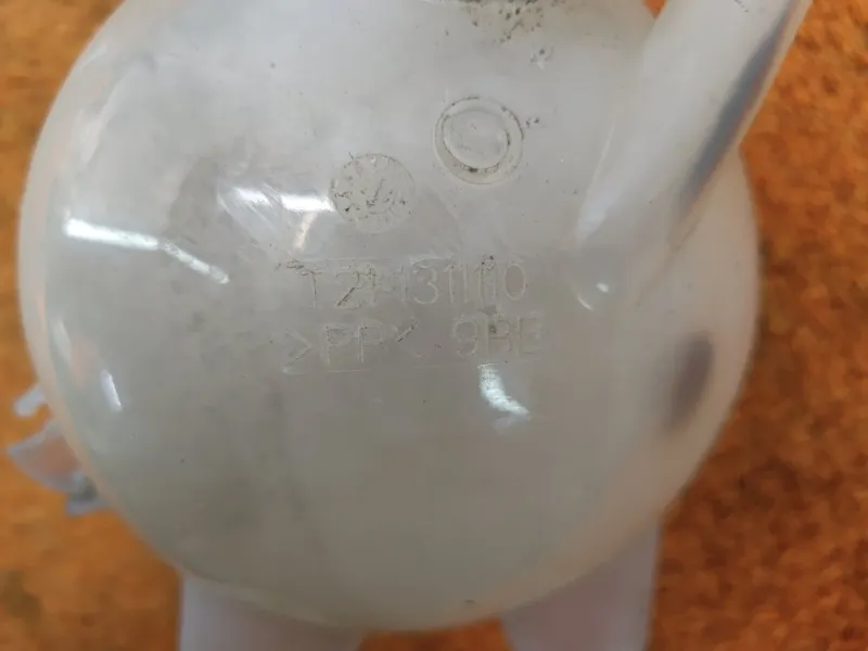 Бачок расширительный