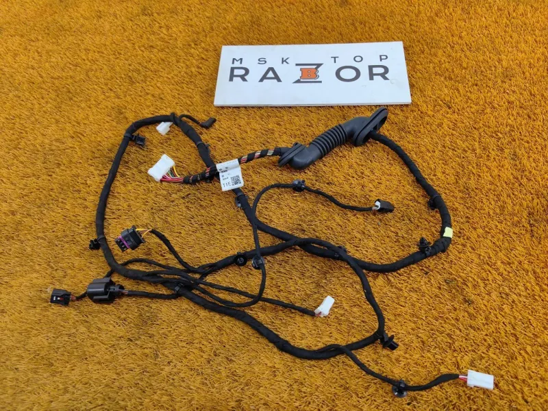 Проводка двери багажника