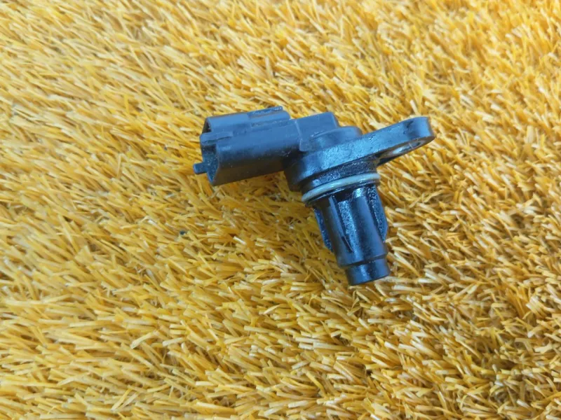 Датчик положения распредвала