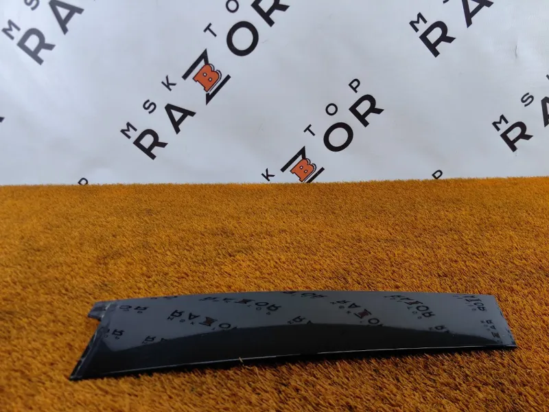 Молдинг двери