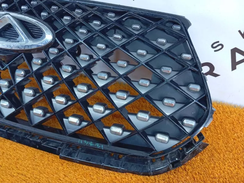 Решетка радиатора