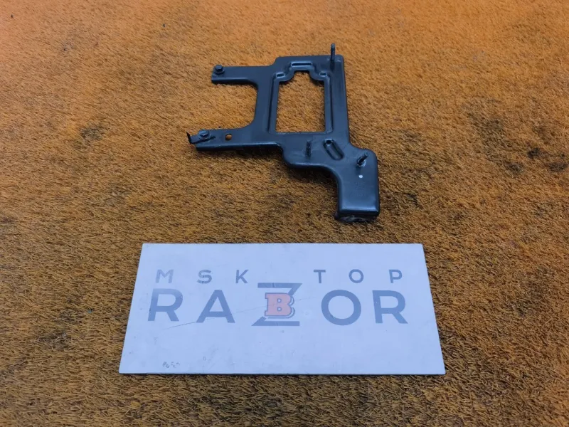 Кронштейн блока управления двигателем