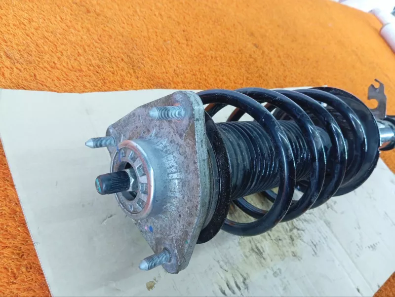 Стойка подвески