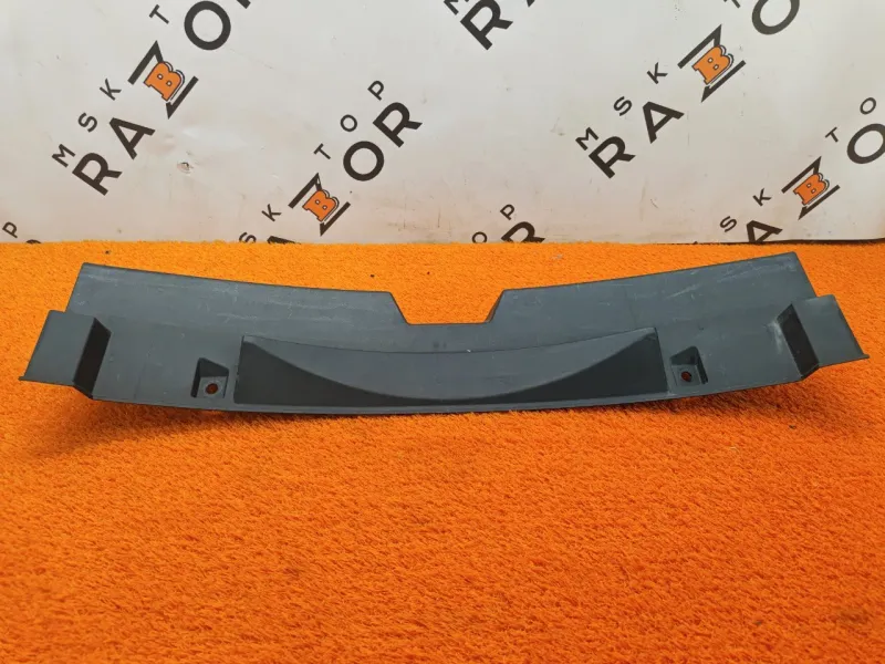 Накладка замка багажника