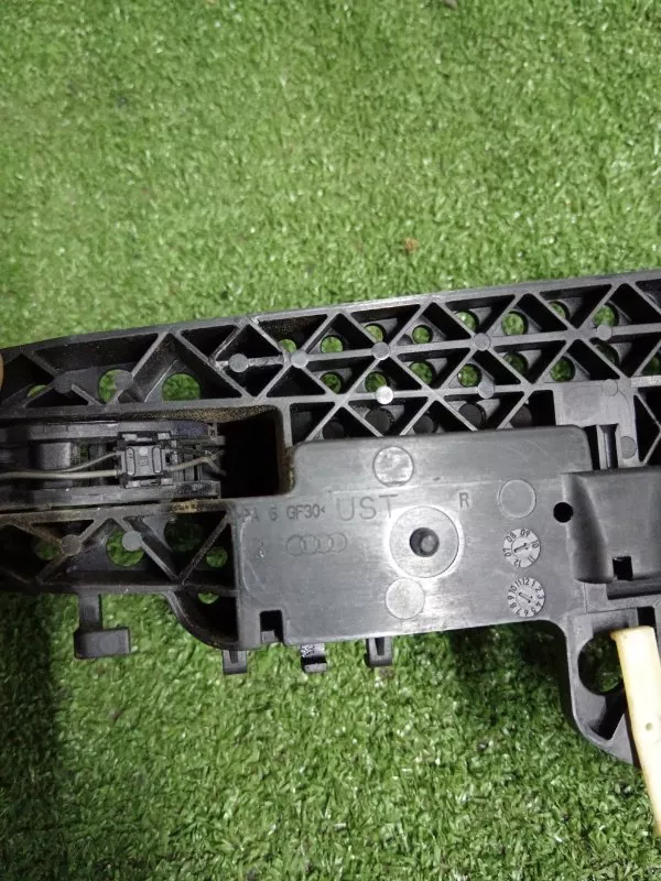 Ручка двери наружняя