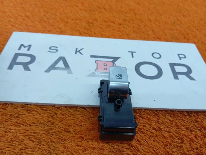 Кнопка стеклоподъемника