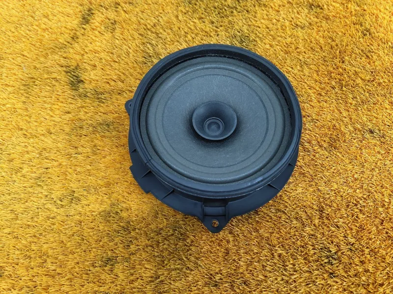 Динамик Chery Tiggo 7 PRO 2023 703000311AA SQRE4T15C, задний левый