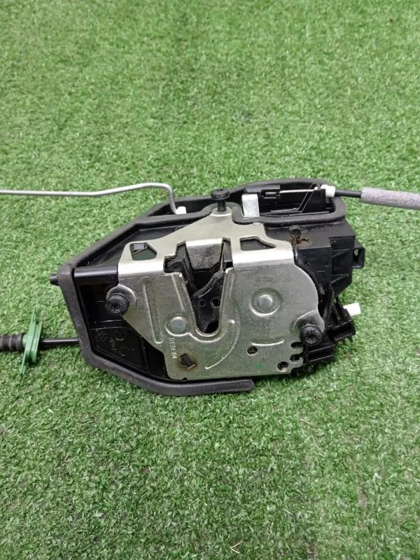 Замок двери