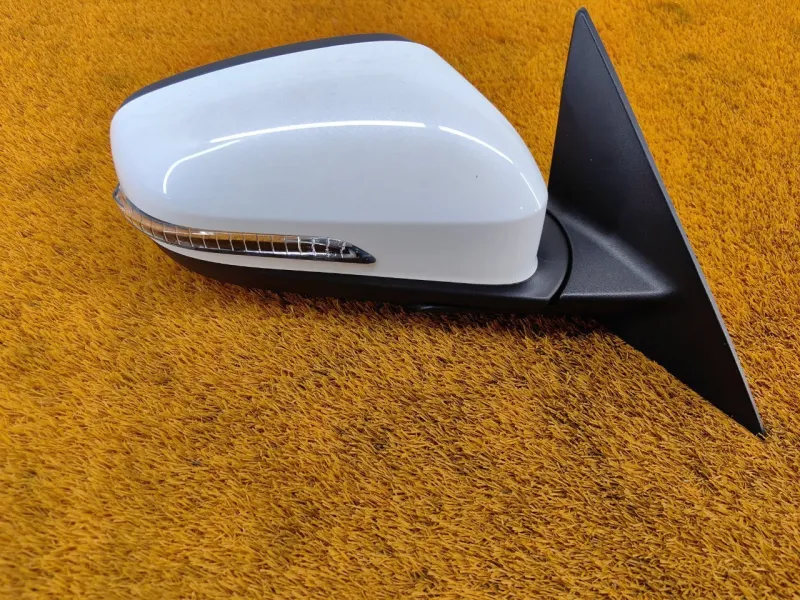 Зеркало боковое