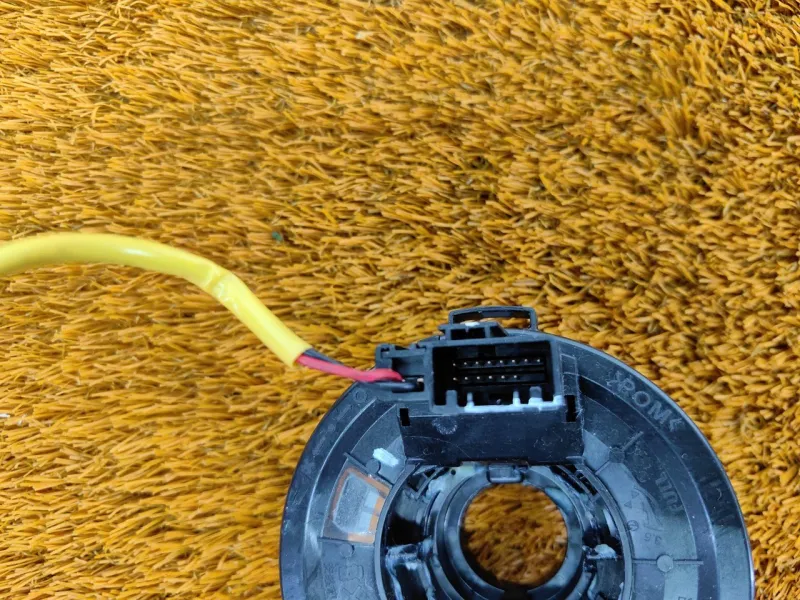 Шлейф подрулевой