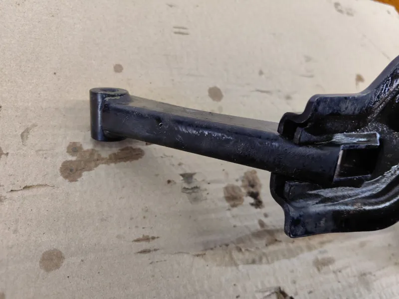 Кронштейн редуктора