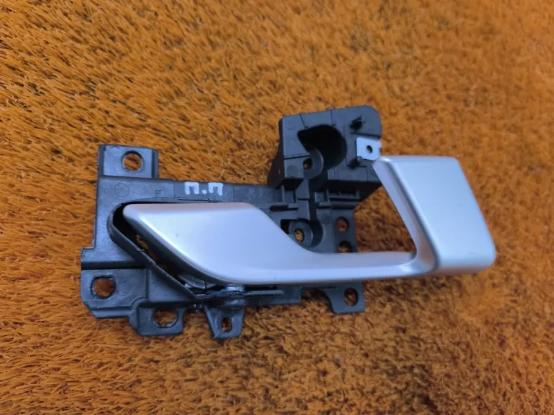 Ручка двери внутренняя