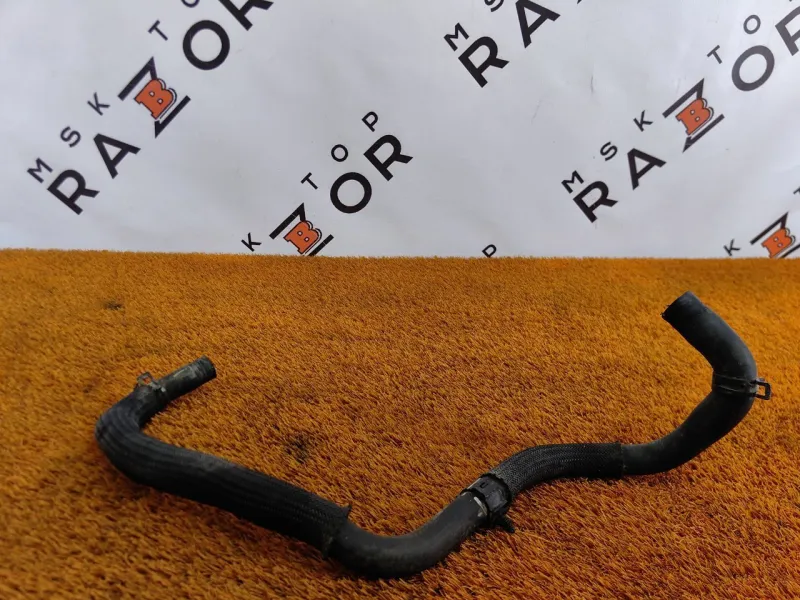 Патрубок системы охлаждения