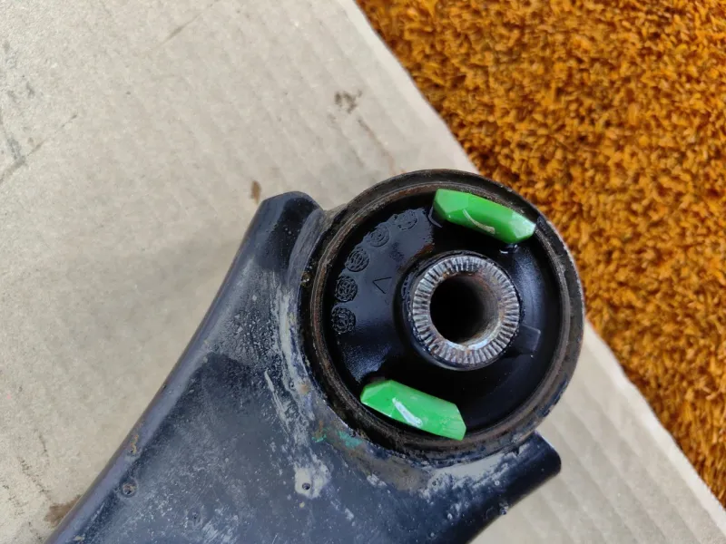 Рычаг подвески