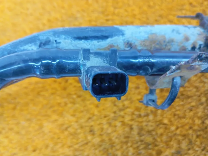 Горловина топливного бака