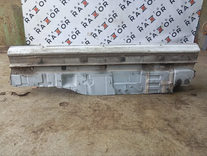 Порог с центральной стойкой Audi A4 2020 8W5809847A 5 (B9) DBPA (CVKB), левый